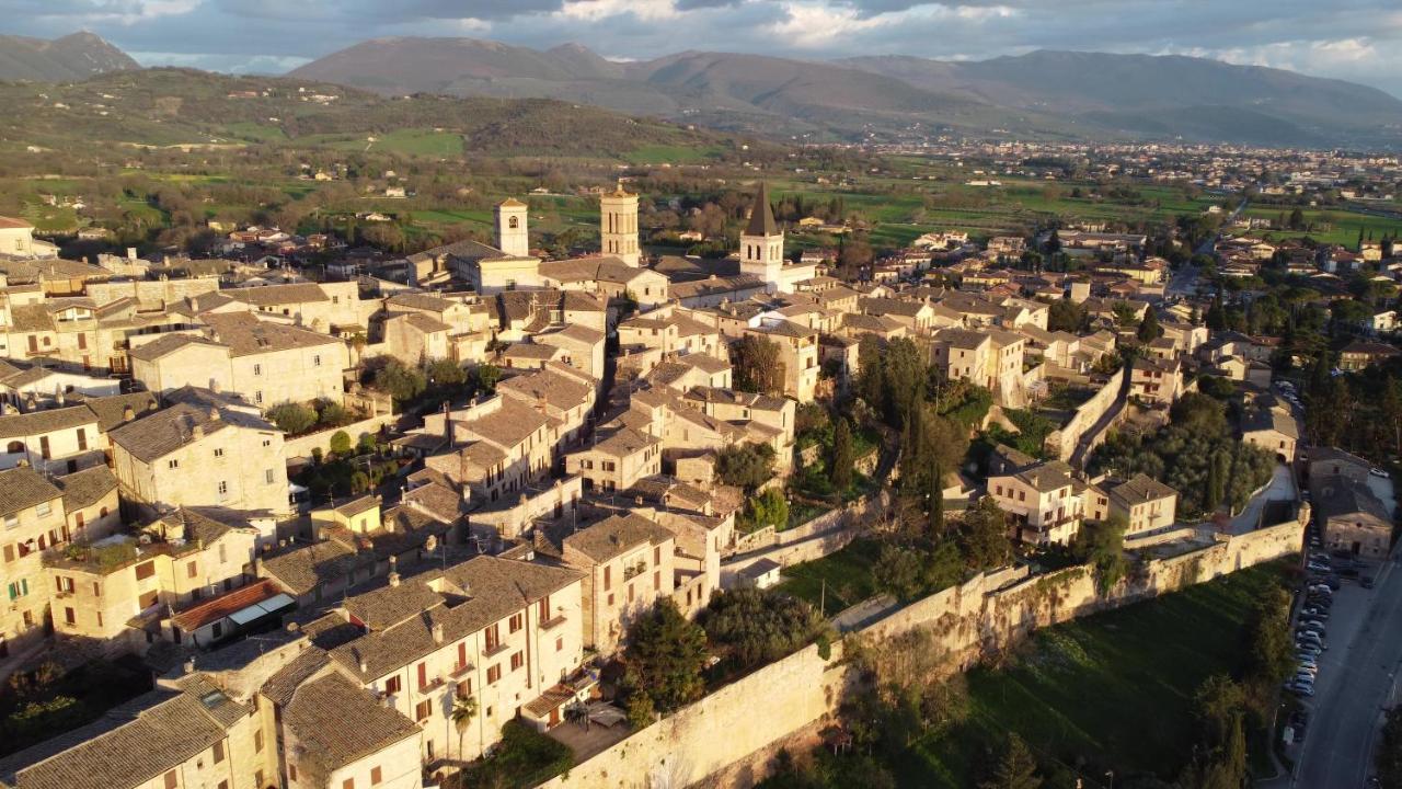 Ca'Spadolino Apartment Spello Exterior photo